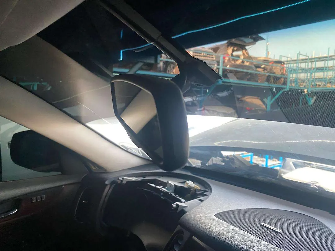 Rear view mirror - 2016 Infiniti QX50