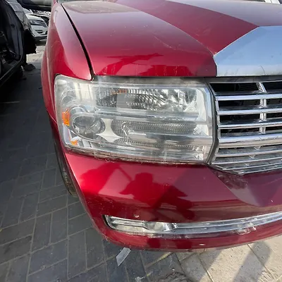 Front Bumper - 2014 Lincoln Navigator