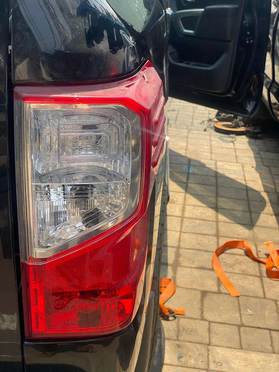 Tail Light (RH) - 2018 Nissan Titan