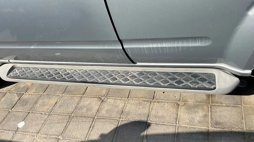 Running board - 2011 Nissan Pathfinder 4.0