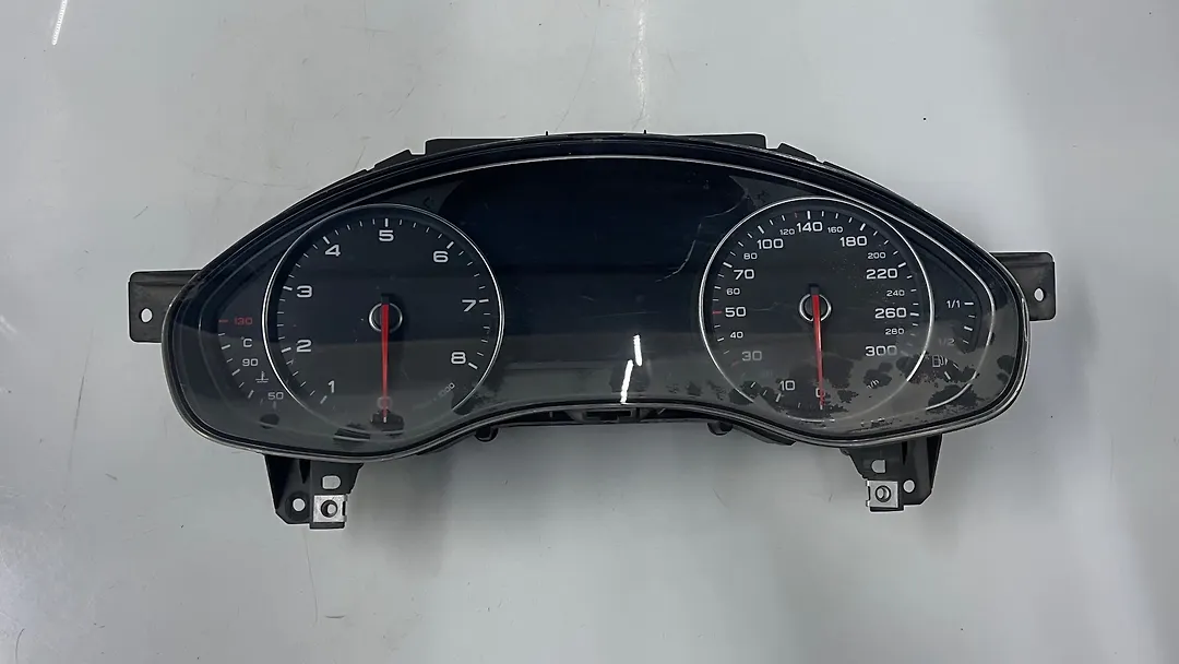 Speedometer - 2012 Audi A6