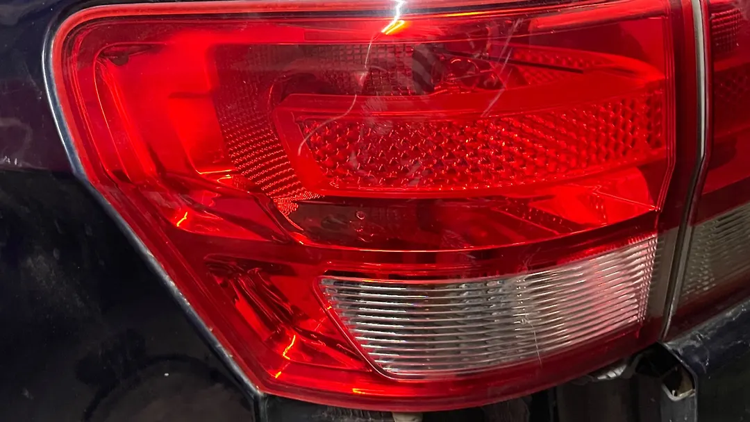 Tail Light (LH) - 2012 Jeep GRAND CHEROKEE
