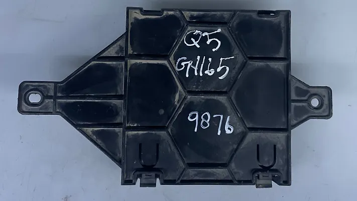 Volt Converter - 2013 Audi Q5