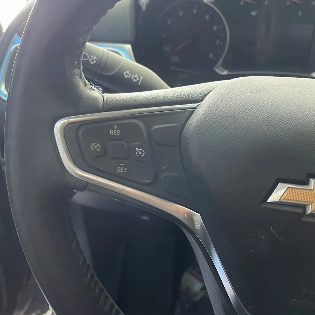 Steering wheel - 2020 Chevrolet Equinox