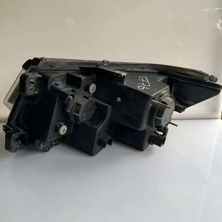 Headlight (RH) - 2014 Ford Edge Limited
