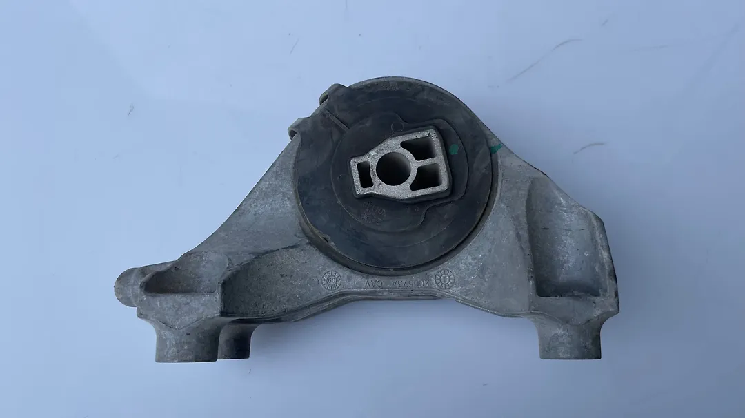 Mount (Gear) - 2010 GMC Terrain SLT