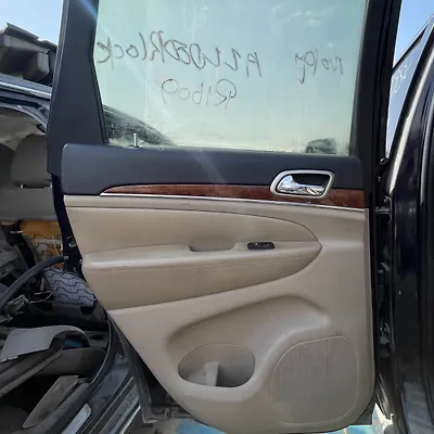 Door (LHB) - 2011 Jeep GRAND CHEROKEE
