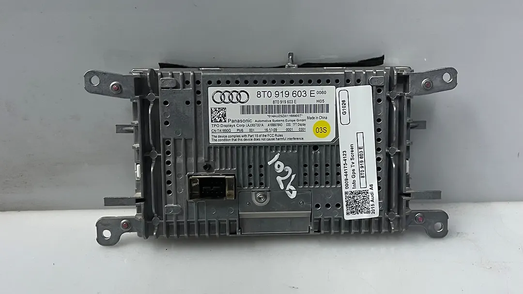 Info-gps-tv screen - 2015 Audi A6