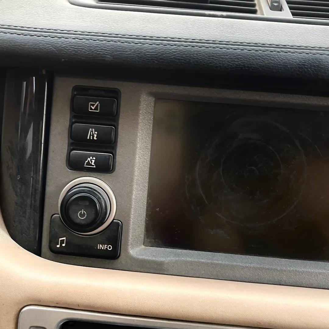 Info-gps-tv screen - 2011 Land Rover RANGE ROVER SPORT