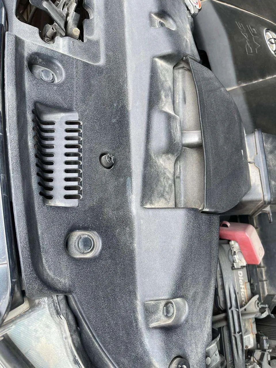Radiator cover baffle - 2018 Toyota Highlander SE