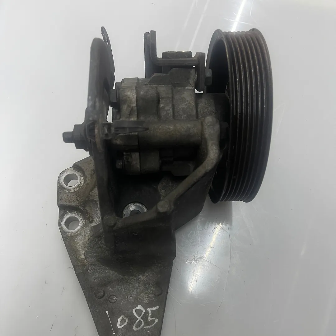 Power steering pump - 2013 Infiniti QX56