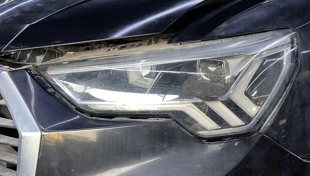 Headlight (LH) - 2020 Audi Q3