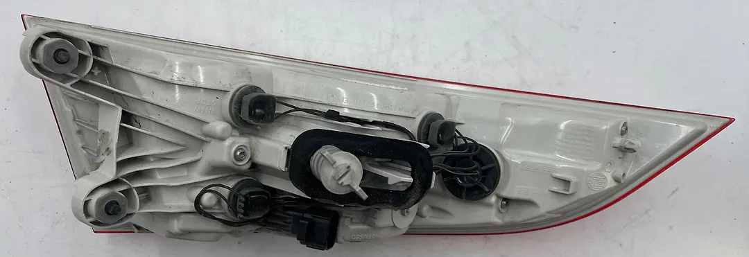 Tail Light (RH) - 2018 Jaguar XE