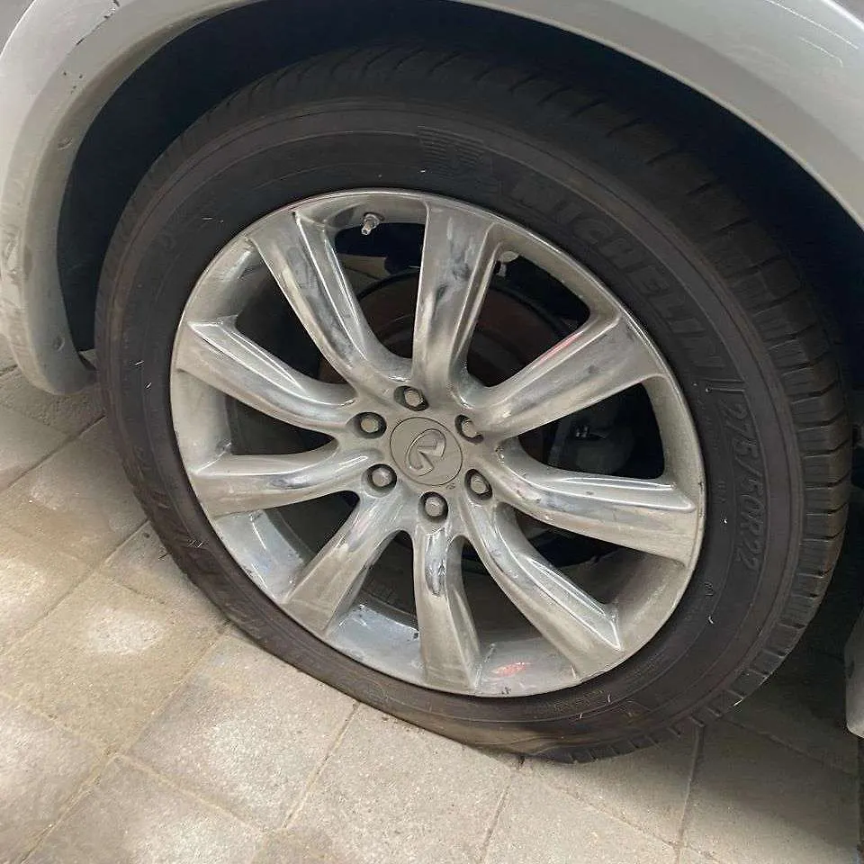 Rim - 2012 Infiniti QX56