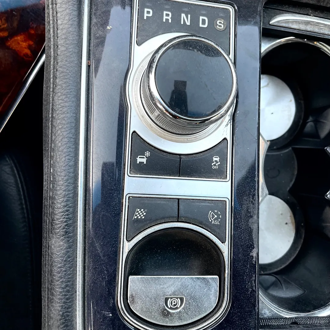 Gear Shift Knob(Automatic) - 2011 Jaguar XJL