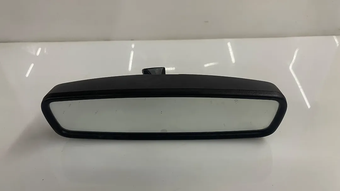 Rear view mirror - 2013 Ford Mustang