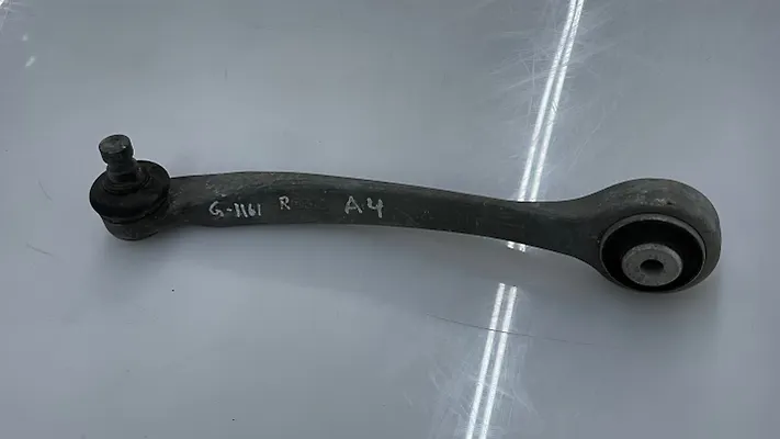 Upper arm (RH) - 2014 Audi A6