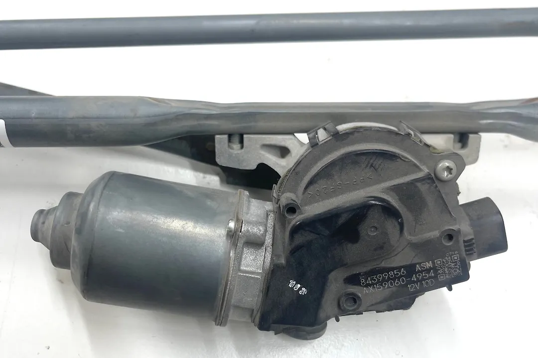 Windshield wiper motor - 2021 Cadillac CT4 Premium Luxury