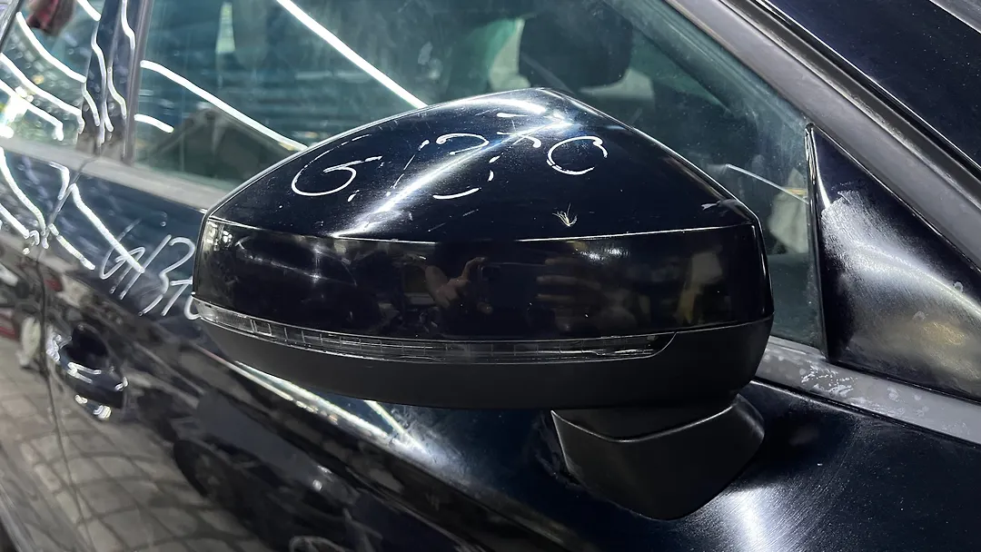 Side Mirror (RH) - 2017 Audi A3