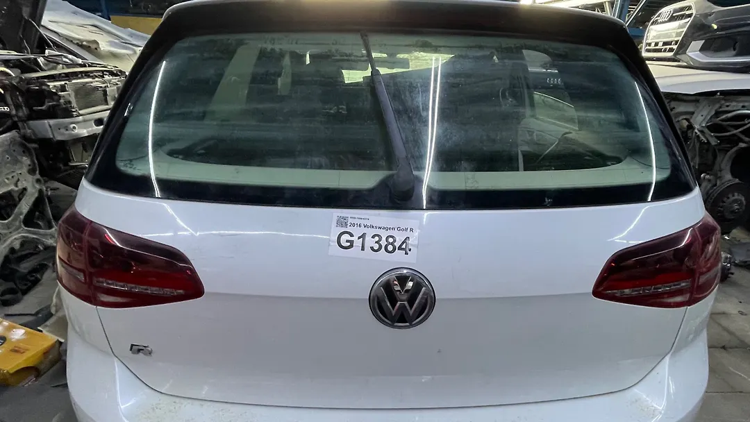 Trunk/hatch/tailgate - 2016 Volkswagen Golf R