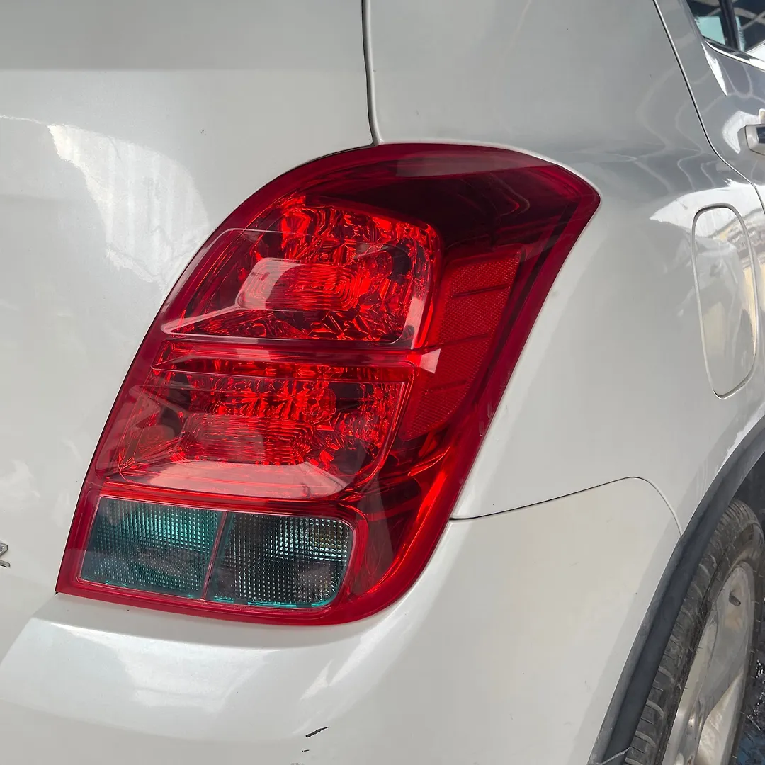 Tail Light (RH) - 2016 Chevrolet Trax