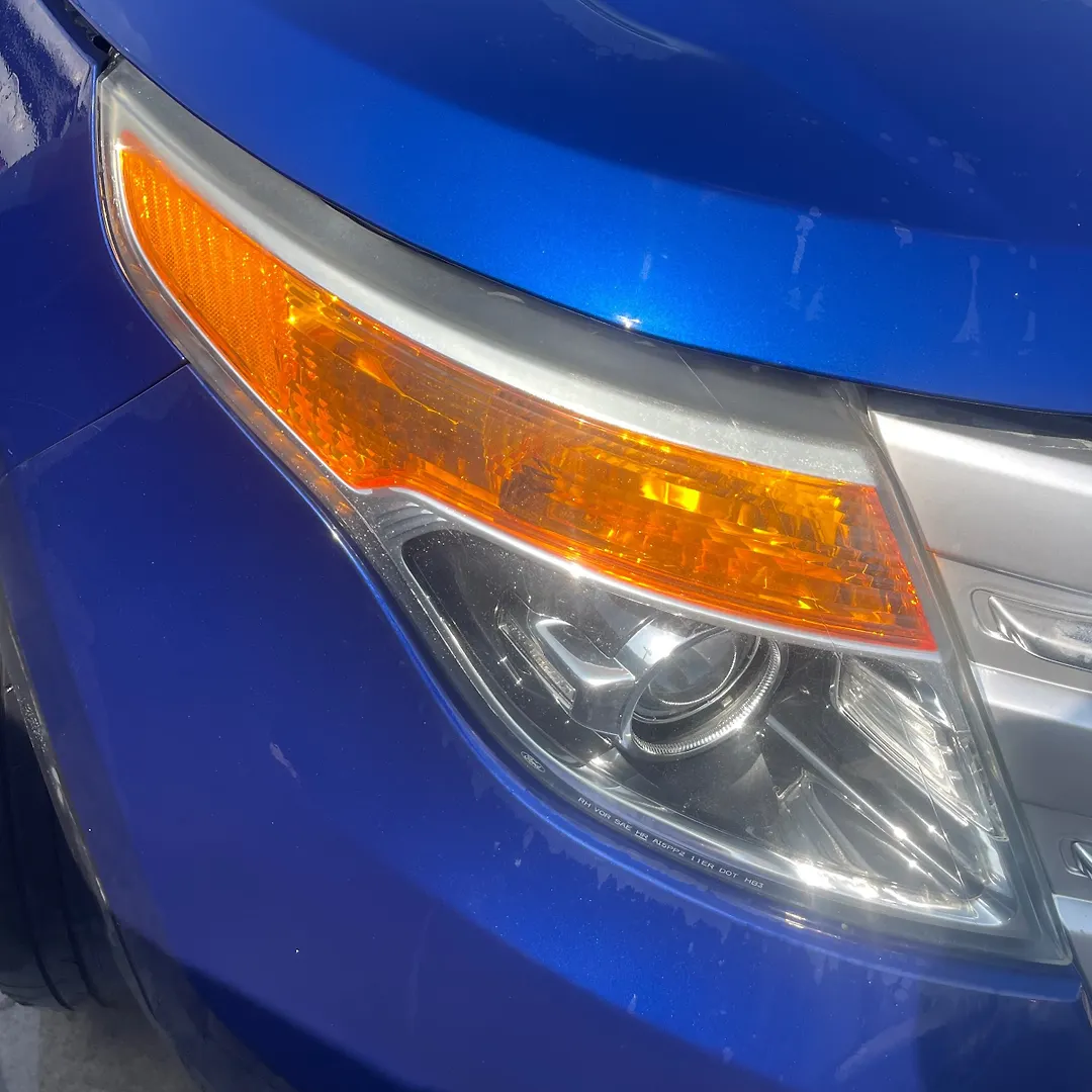 Headlight (RH) - 2013 Ford Explorer Base