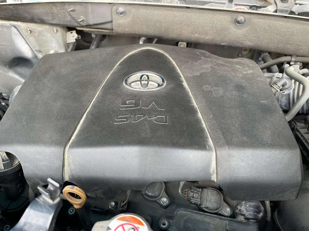 Engine  - 2018 Toyota Highlander SE