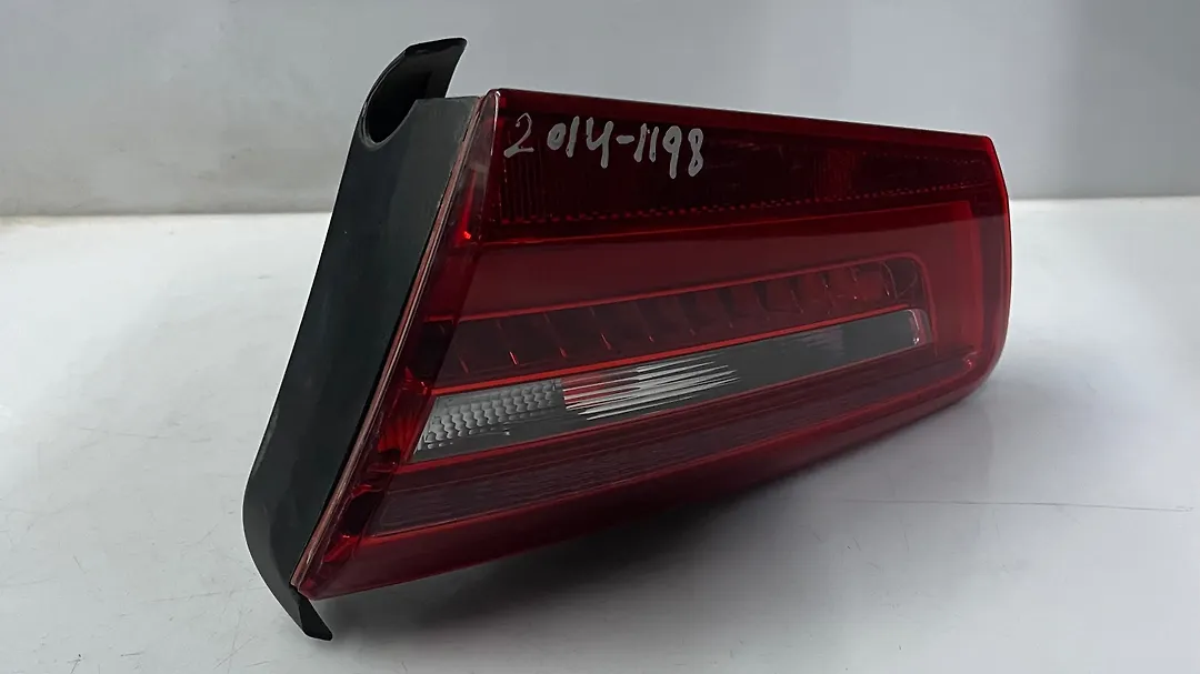 Trunk Light (RH) - 2012 Audi A6
