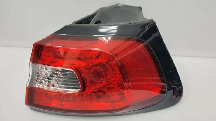 Trunk Light (RH) - 2016 Jeep Cherokee