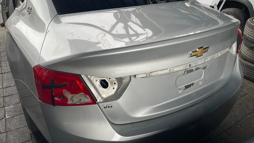 Trunk - 2018 Chevrolet Impala