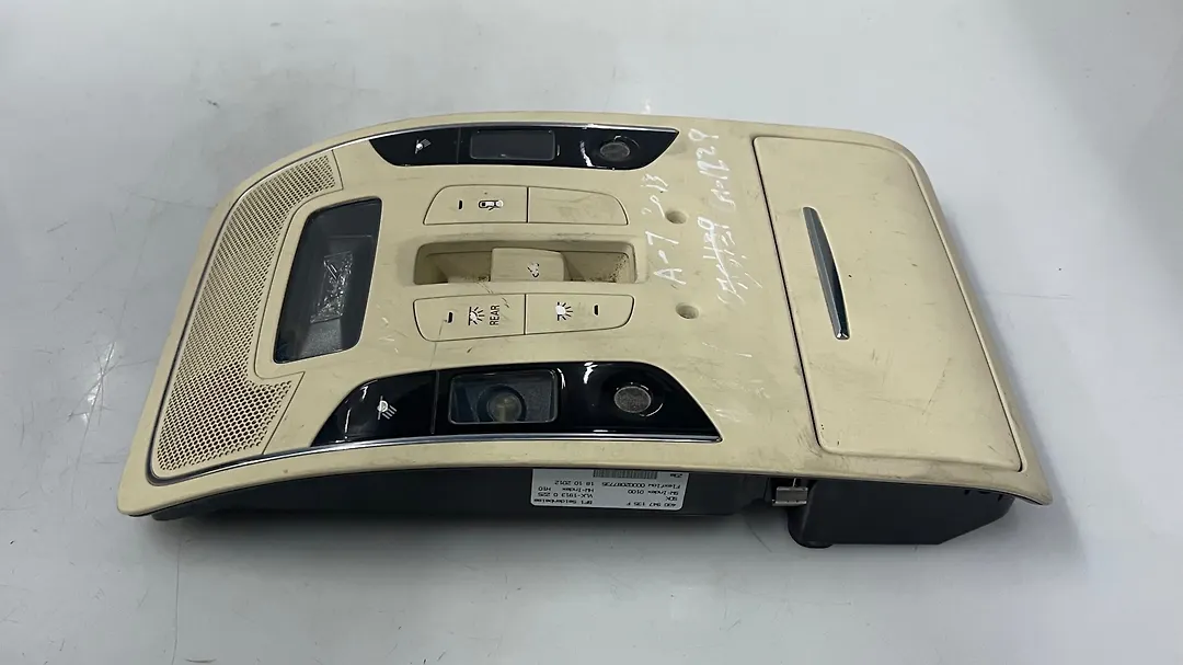 Overhead Console - 2013 Audi A7