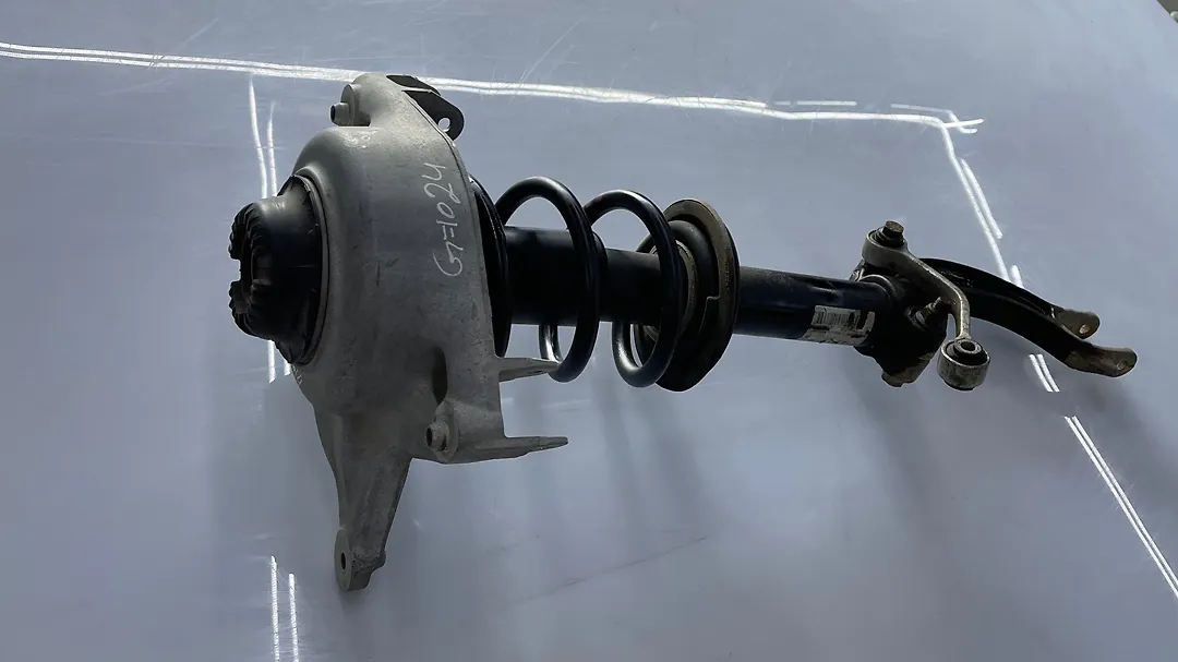 Shock Absorber (RHF) - 2013 Audi A4