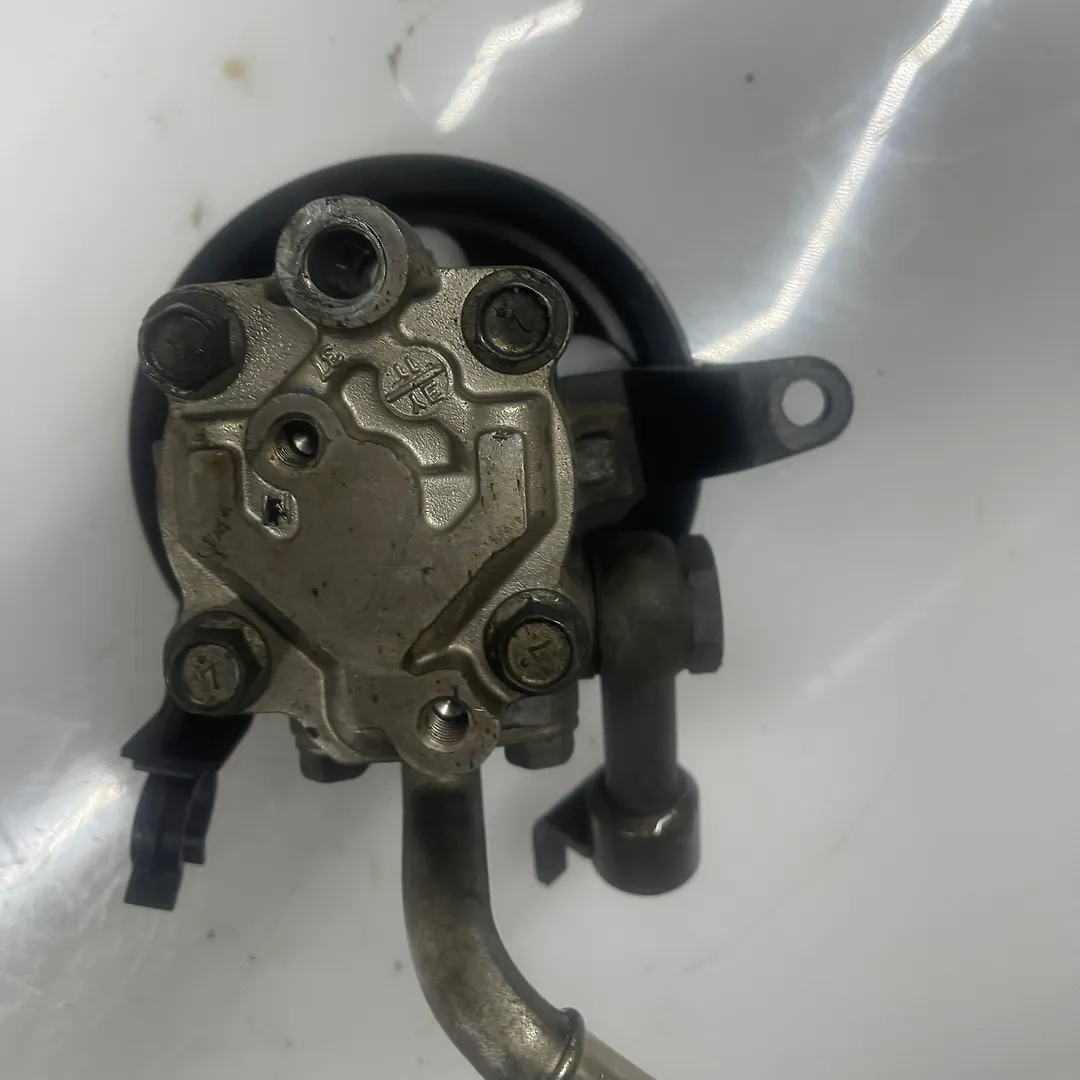 Power steering pump - 2014 Nissan Pathfinder