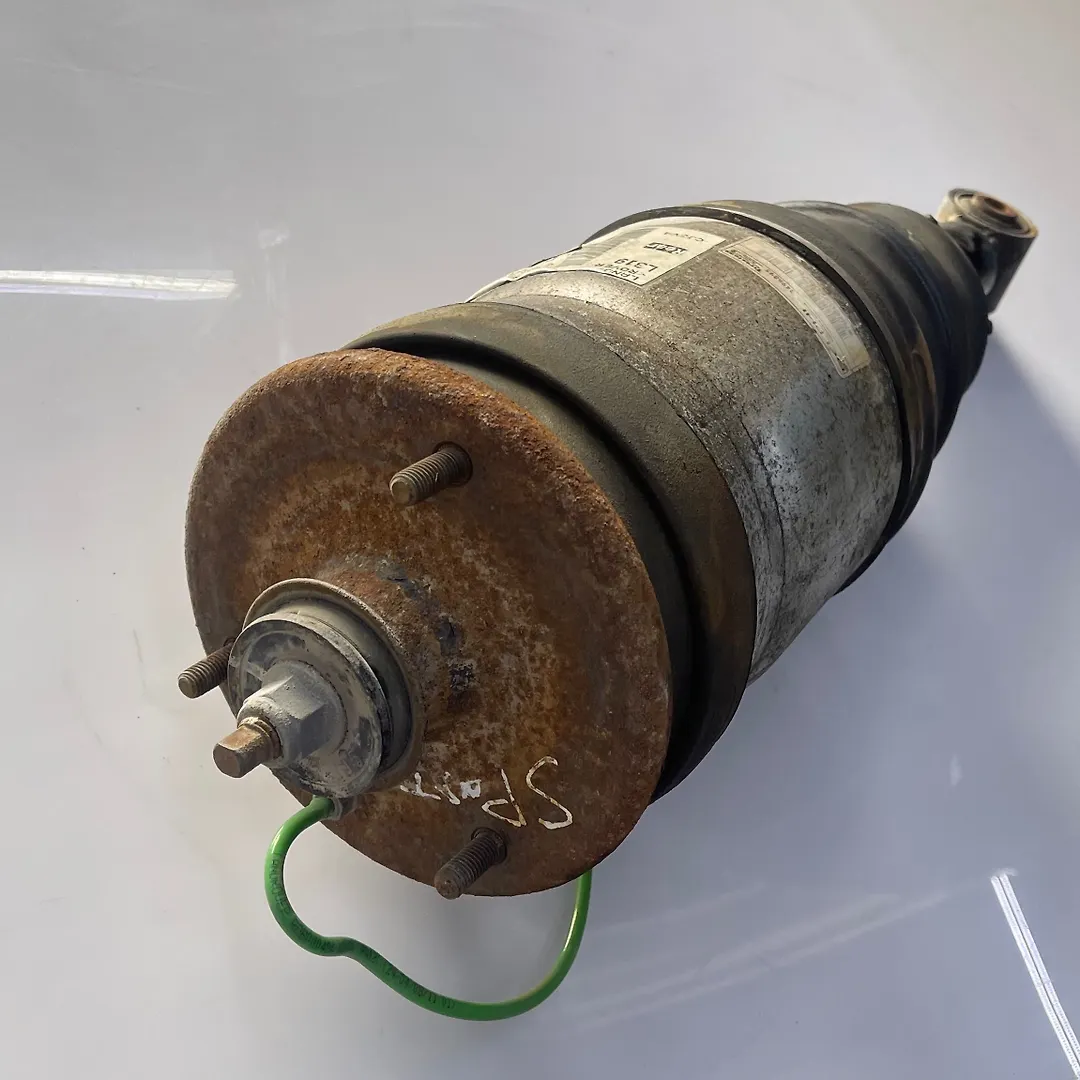 Shock Absorber (RHB) - 2009 Land Rover LR3