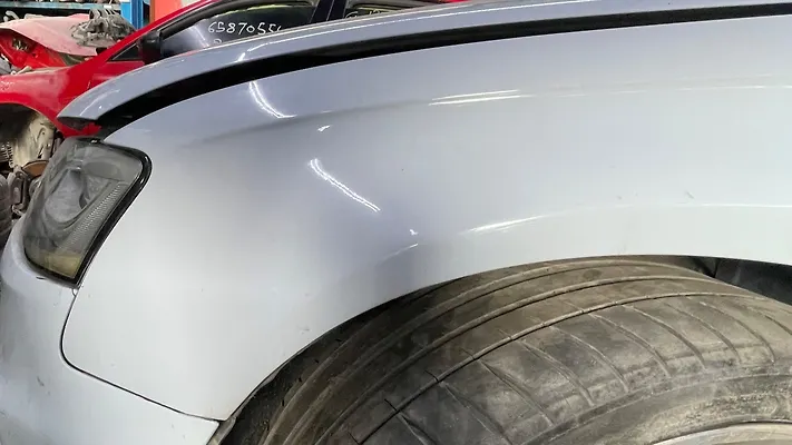 Fender (LHF) - 2015 Audi A4 Quattro
