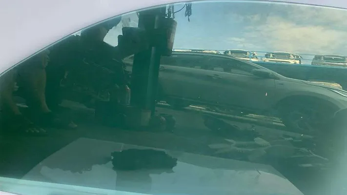 Front door glass - 2021 Toyota Tacoma SR5
