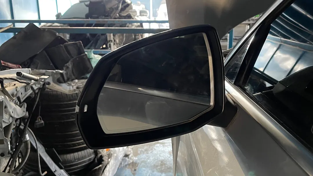 Side Mirror (LH) - 2018 Audi Q5 Quattro