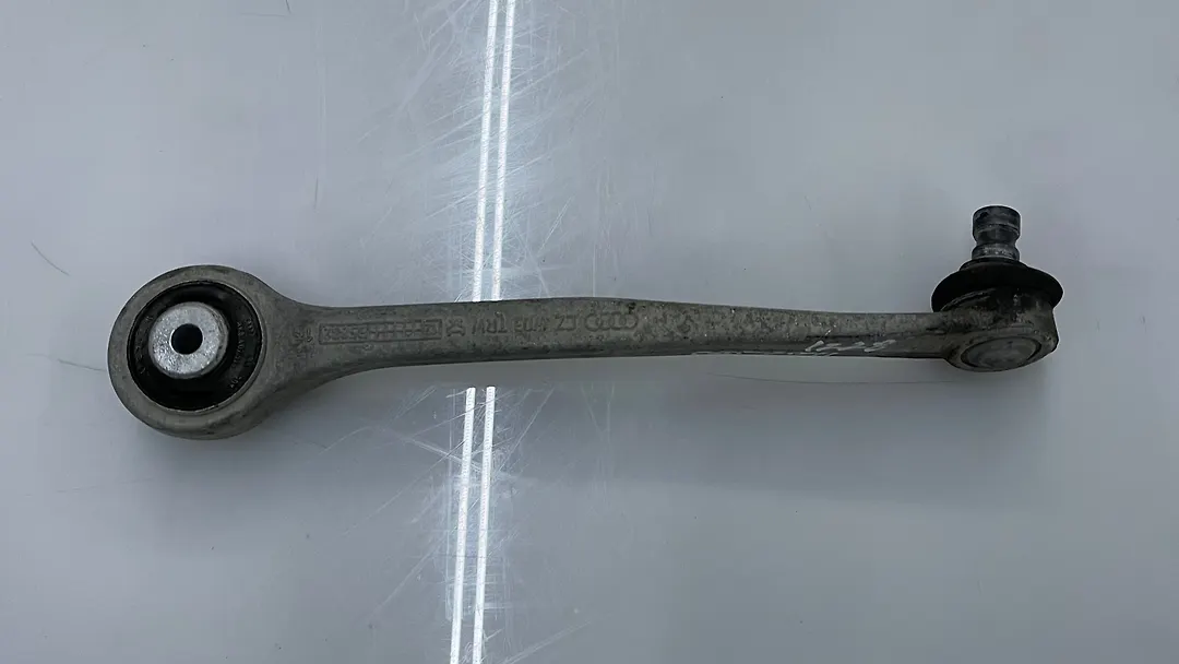 Upper arm (RH) - 2010 Audi Q5