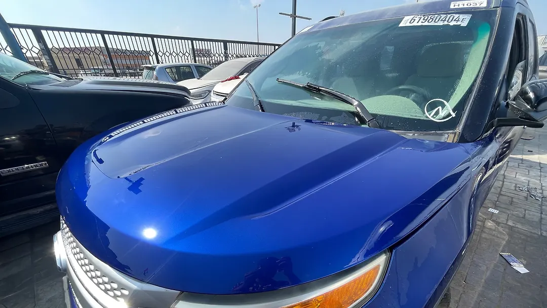 Hood/Bonnet - 2013 Ford Explorer XLT
