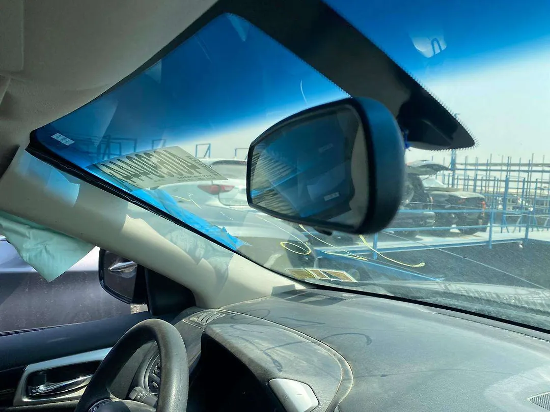 Rear view mirror - 2013 Nissan Pathfinder