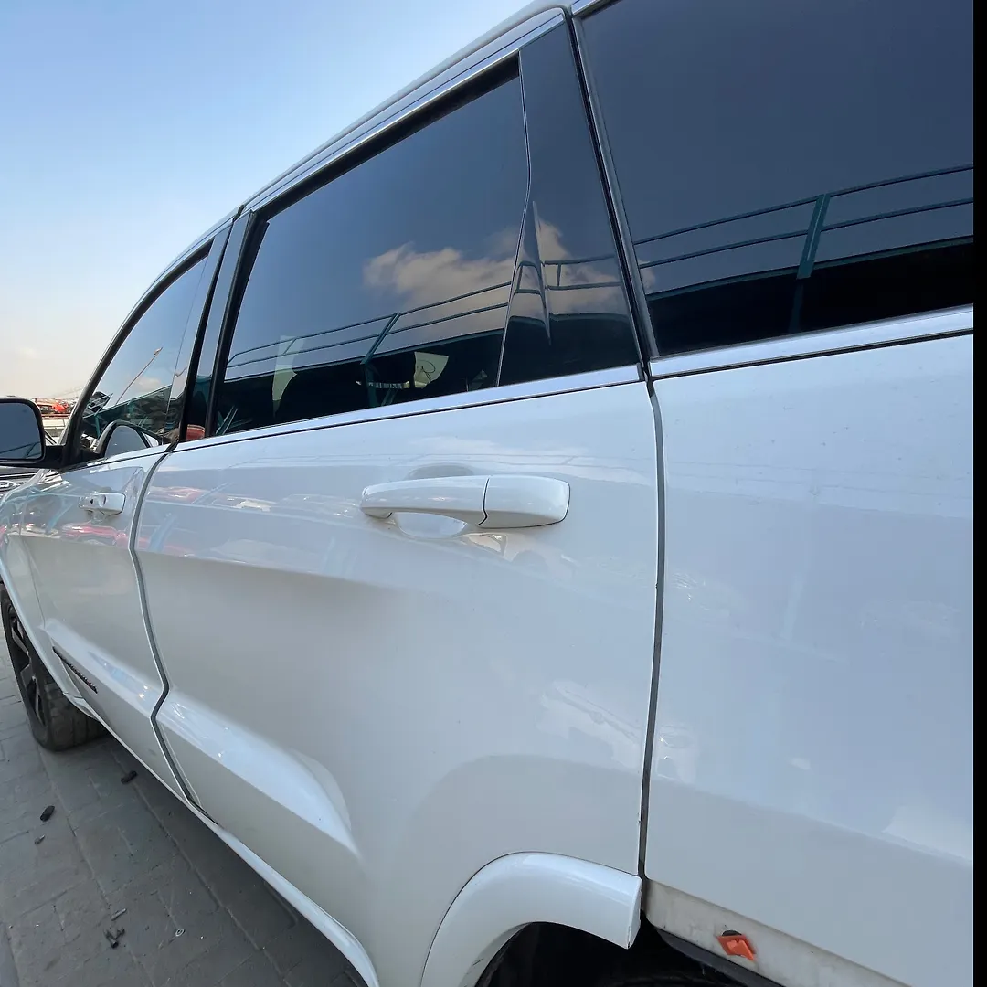 Door (LHB) - 2015 Jeep Grand Cherokee LAREDO