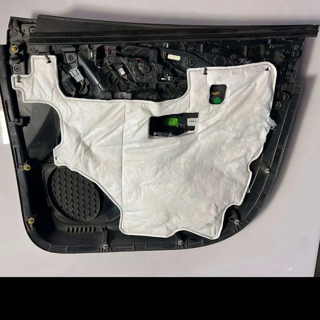 DOOR TRIM PANEL FRONT (LHF) - 2018 GMC Terrain
