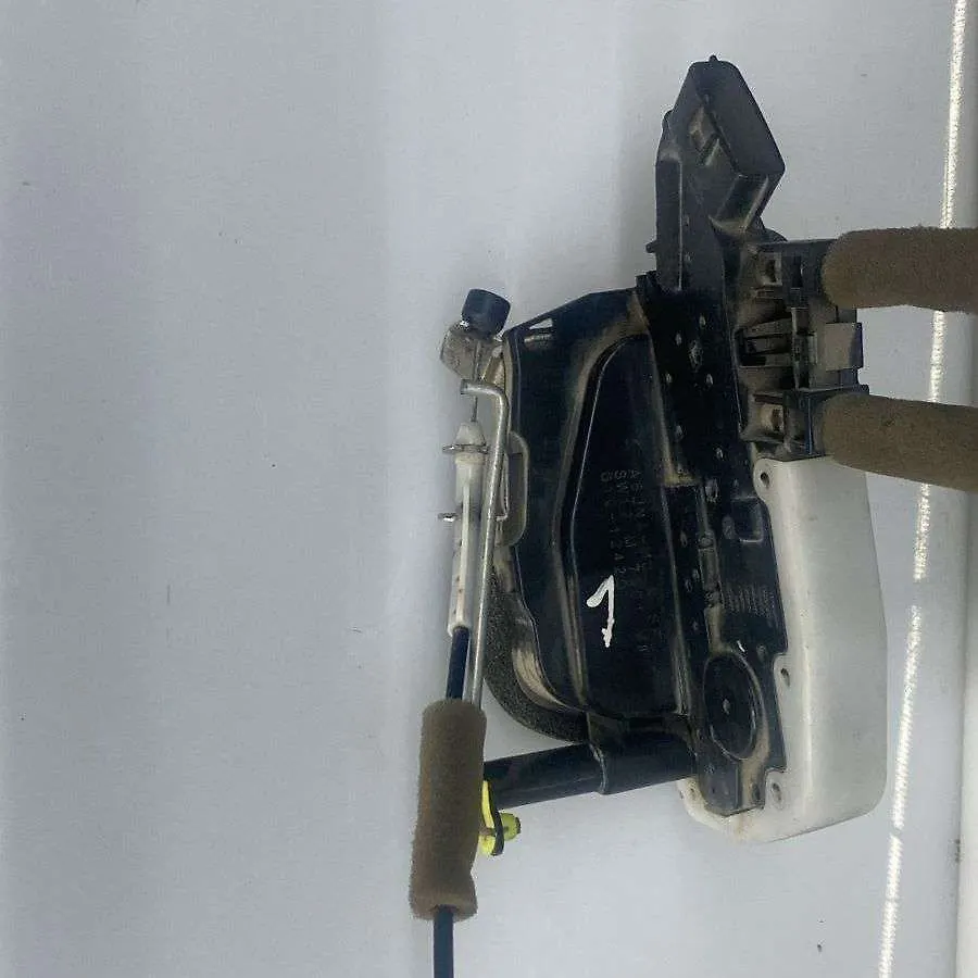 Door lock - 2013 Infiniti QX56