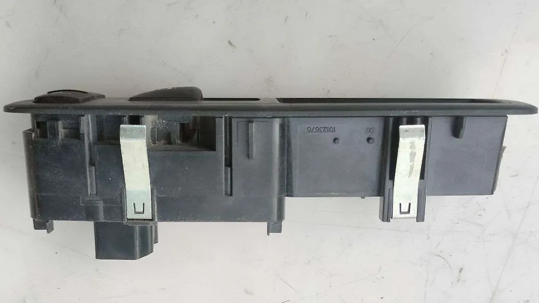 Power Window Switch (RHF) - 2016 Dodge Charger
