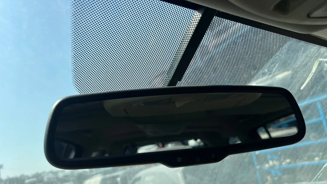Rear view mirror - 2011 Nissan Armada Armada