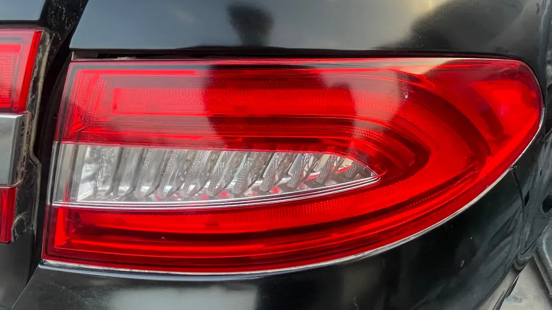 Tail Light (RH) - 2014 Jaguar XF