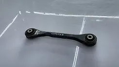Lower arm (RH) - 2011 Audi A4