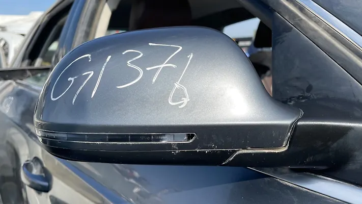 Side Mirror (RH) - 2017 Audi Q3