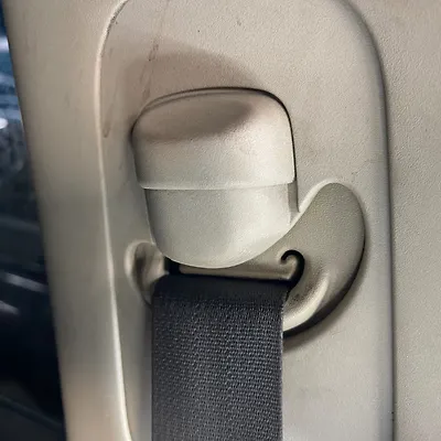 Seat Belt (RHF) - 2013 Nissan Pathfinder 3.5i