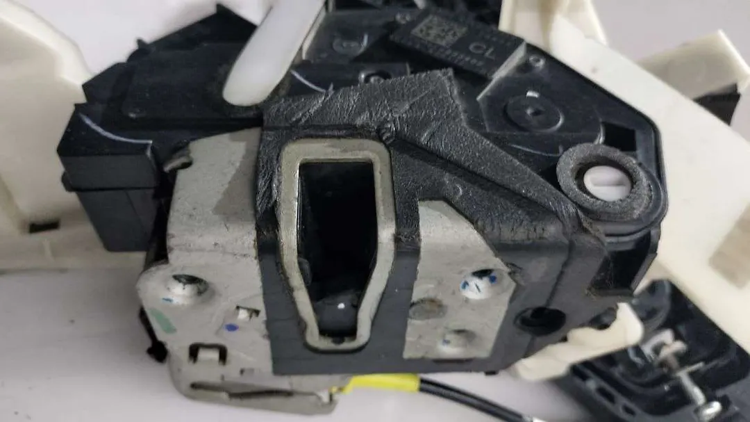 Door Lock(RHB) - 2017 Ford Edge